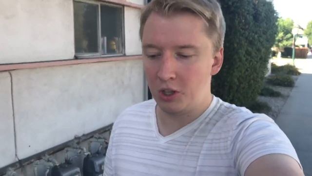 Где я живу в Лос Анджелесе Район Глендейл смотреть онлайн