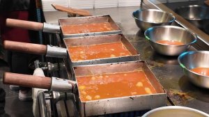 Японская уличная еда -Популярный магазин омлетов