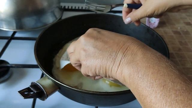 БЫСТРЫЙ И ВКУСНЫЙ ЗАВТРАК ИЗ ЛАВАША. ТЕПЕРЬ ПРОСЯТ ГОТОВИТЬ ЕГО КАЖДЫЙ ДЕНЬ.