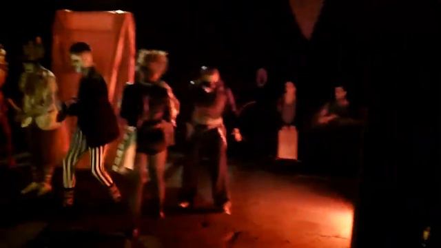 Fragmento de (...)TAN RUDA смотреть онлайн