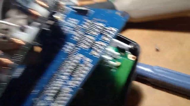 Металлоискатель Minelab SAFARI смотреть онлайн