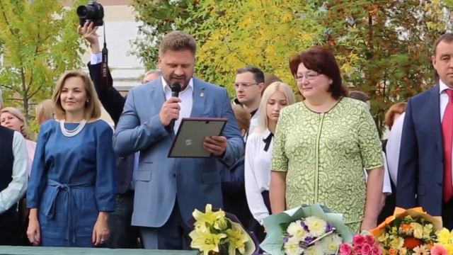 Дмитрий Саблин. Поздравление учащихся с 1 сентября 2019 смотреть онлайн