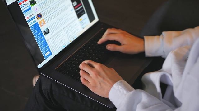Обзор ноутбука HUAWEI MateBook 16s смотреть онлайн