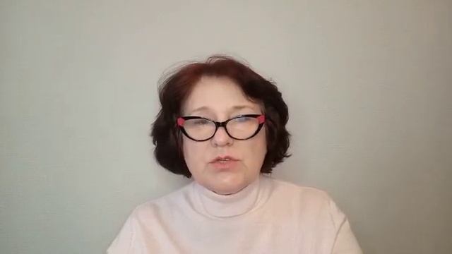 Что делать, если постоянно обветриваются губы.