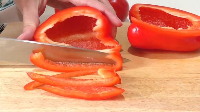 КАБАЧКИ и куриное филе. Овощное рагу смотреть онлайн