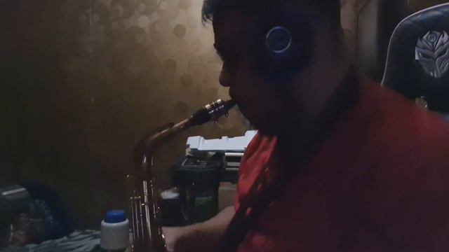Because He live-Saxophone cover смотреть онлайн