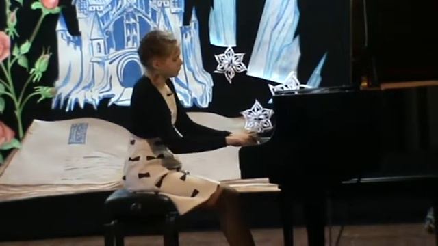 Моцарт Соната, Э.Григ "Танец из Йольстера" смотреть онлайн