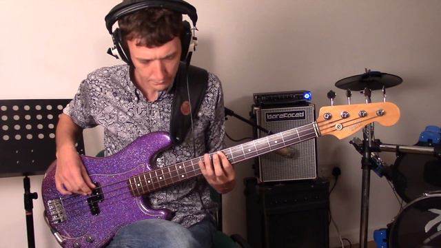 Lenny - Supergrass - Bass cover смотреть онлайн