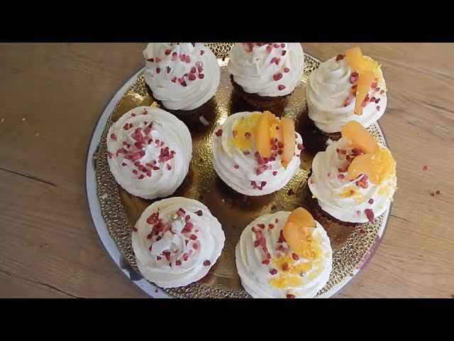 Заварной масляный крем. Крем Пломбир. Простой в приготовлении рецепт.Сustard butter cream. смотреть онлайн