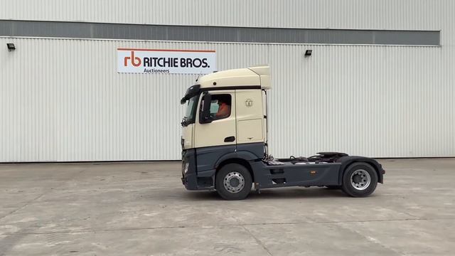 2012 Mercedes-Benz Actros 1842 4x2 Sleeper Truck Tractor I St Aubin, France Auction - 15 & 16 June смотреть онлайн