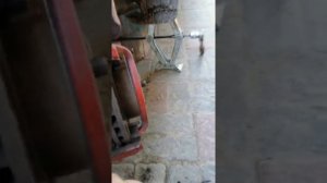 Ниссан Альмера Классик. Замена передних колодок.