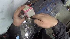 Как восстановить крепление фары. Bolt-on