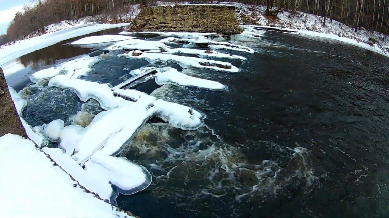 Красивое место на реке смотреть онлайн