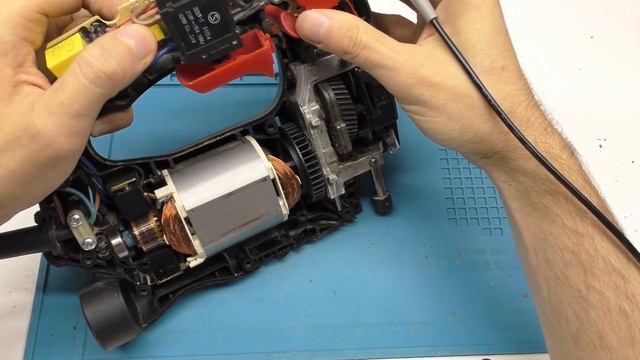 Ремонт электро-лобзика SKIL4585 смотреть онлайн