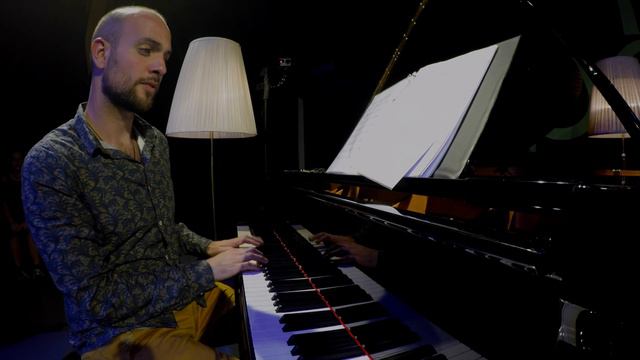 Petros Klampanis Group - "Thalassaki" @ musig im pflegidach, Muri смотреть онлайн