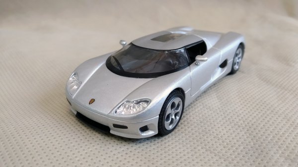 Koenigsegg CC8S. Суперкары