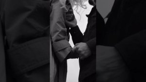 Эти чувства так надоели.