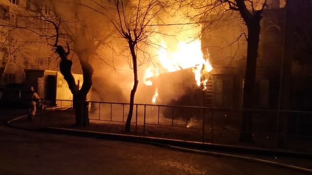 Пожар в центре Тюмени ? смотреть онлайн