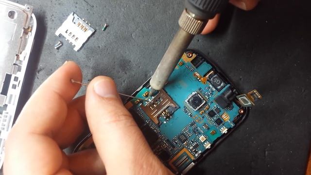 Samsung Galaxy Mini 2 GT-S6500 .замена слота сим карты.sim карта смотреть онлайн