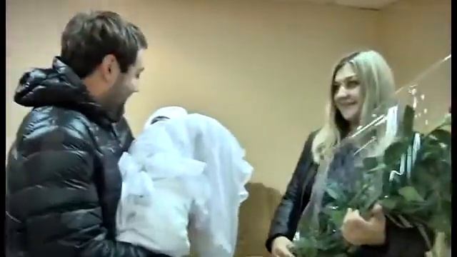 Полина Новая жизнь! Выписка из роддома. смотреть онлайн