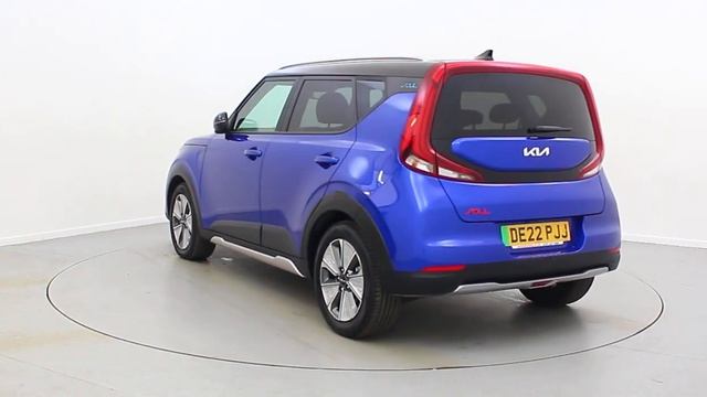 2022 (22) KIA SOUL 150KW MAXX 64KWH 5DR AUTO - Contact Motor Range Today! смотреть онлайн