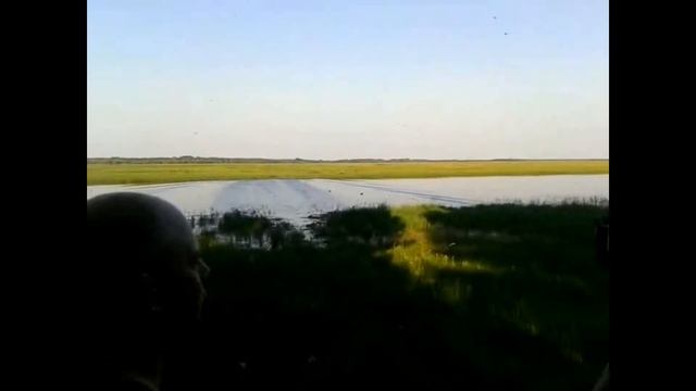 летний снегоход тундра 550 на воде смотреть онлайн