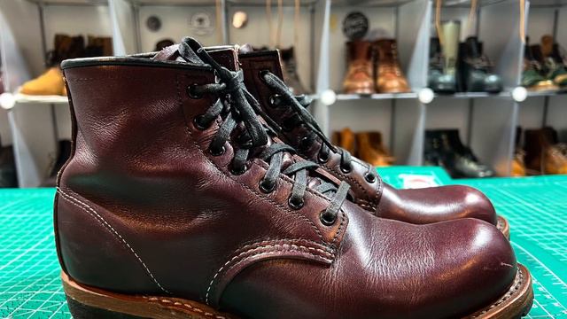 Oak Street, Parkhurst, Redwing, and Wolverine Boots for Sale!! (Sizes 8 and 8.5D) смотреть онлайн