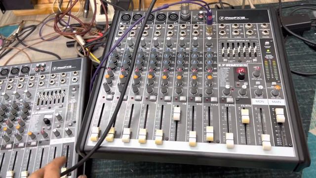 Mixer bãi Mỹ mackie Profx8 12 có efect hát rất hay смотреть онлайн