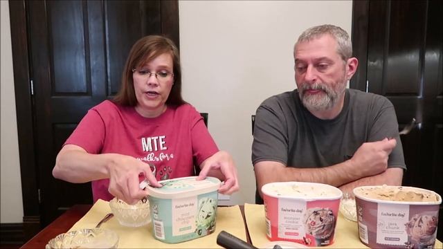 Favorite Day (Target) Ice Cream: Monster Cookie, Mint Chocolate Chip & Java Chunk Review смотреть онлайн