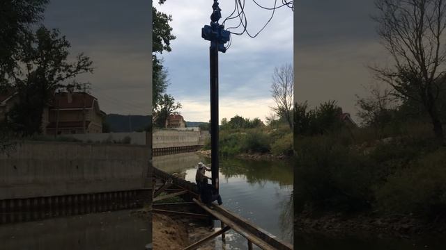 Забивка шпунтовой сваи. Берегоукрепление смотреть онлайн