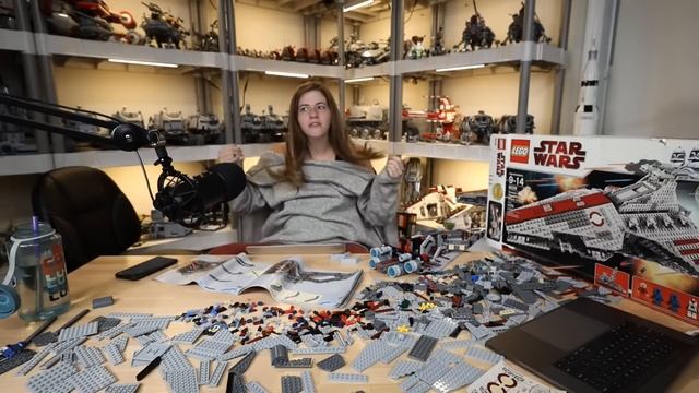 LEGO Venator Republic Attack Cruiser Build Livestream! (Ep 27) - 8039 смотреть онлайн