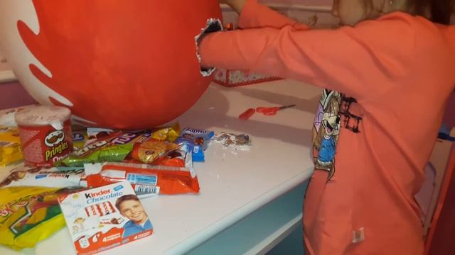 Большой киндер смотреть онлайн