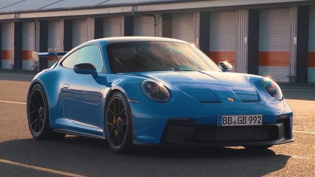 Porsche 911 GT3 reseña - ¡su 'verdadero' tiempo de 0-100km/h y 1/4 milla te sorprenderán! смотреть онлайн