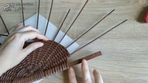 Делаем крышку корзины для пикника. 3 часть. из газетных трубочек