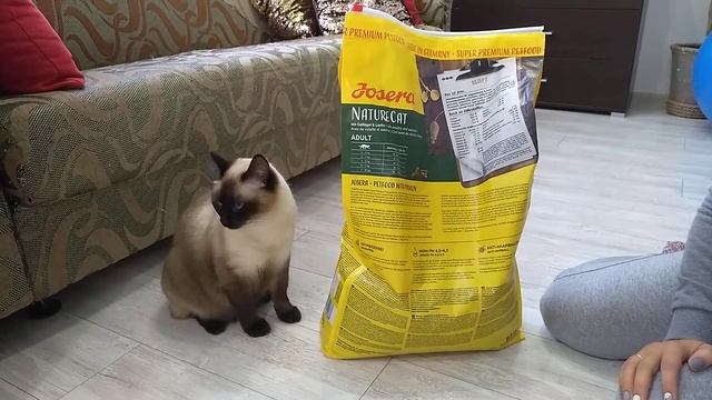 Распаковка - Корм для кошек Josera Adult NatureCat смотреть онлайн