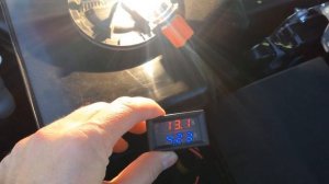 Повышающий конвертер напряжения для галогенной фары авто с постоянным выходом 13,75 Вольт