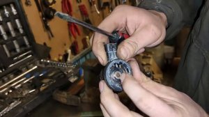 Внутренности клапана адсорбера опель