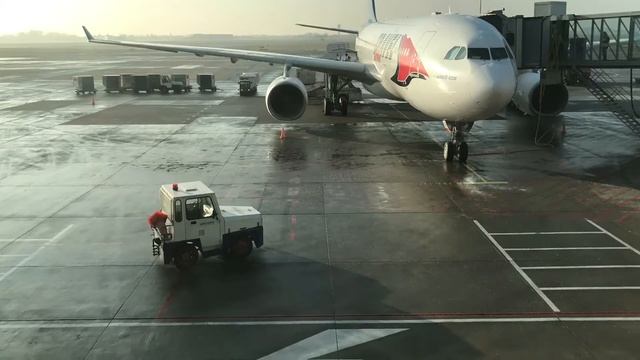 TimeLaps: Lotnisko Chopina смотреть онлайн
