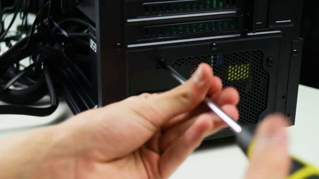 Antec NX250 Golden PC Build