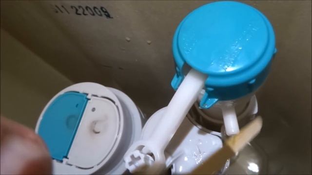 How to Adjust the Flush Water Level on a dual flush Toilet смотреть онлайн