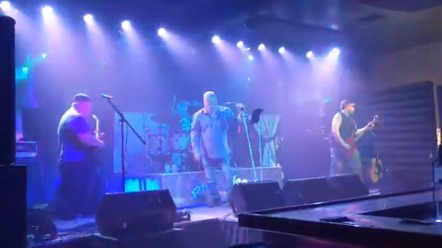 Full Spectrum at Phat Headz Green Bay. Velvet Revolver смотреть онлайн
