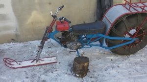 Простой снегоход каракат своими руками. Испытание с боковой лыжей.