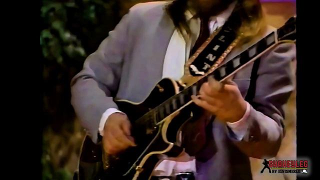 Merle Haggard - Twinkle, Twinkle Lucky Star смотреть онлайн