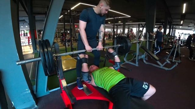 Жим Лёжа 170кг х3; 170кг х3; 170кг х2 смотреть онлайн