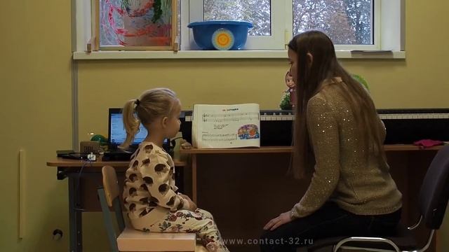 Музыкальное занятие для детей в коррекционном центре "Контакт" смотреть онлайн