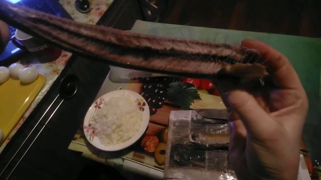 Чистка рыбы за 30 секунд смотреть онлайн