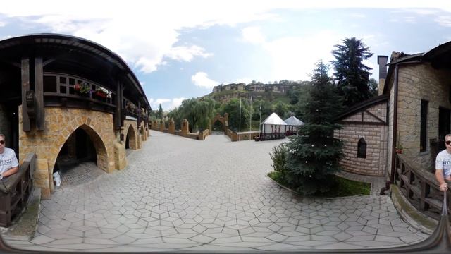 Замок коварства и любви 360° - Часть 1 смотреть онлайн