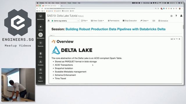 Building Robust Production Data Pipelines with Databricks Delta смотреть онлайн