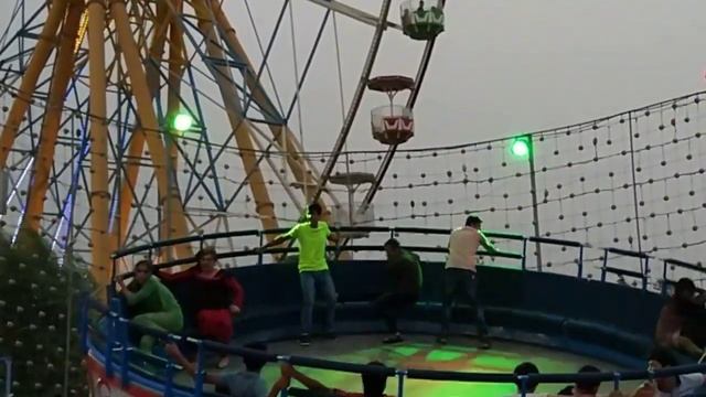 Аттракцион "Бубен" смотреть онлайн
