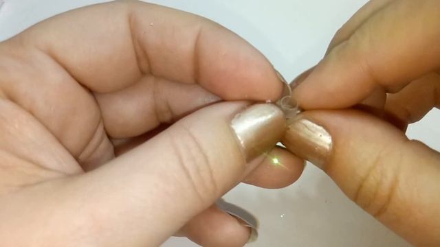DIY. Миниатюрная зубная щетка и зубная паста для кукол. Кукольная миниатюра. Кукольный дом. смотреть онлайн